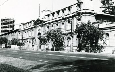 Fachada del Hospital San Borja, década de 1960