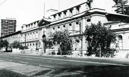 Fachada del Hospital San Borja, década de 1960