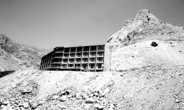 Hotel Hilton de Codelco Andina, 1980