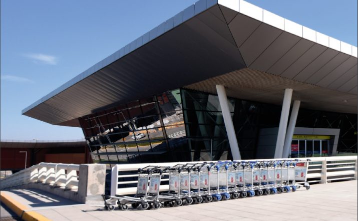 Terminal Internacional del Aeropuerto de Pudahuel: UNA PUERTA AÉREA DE ALTO VUELO