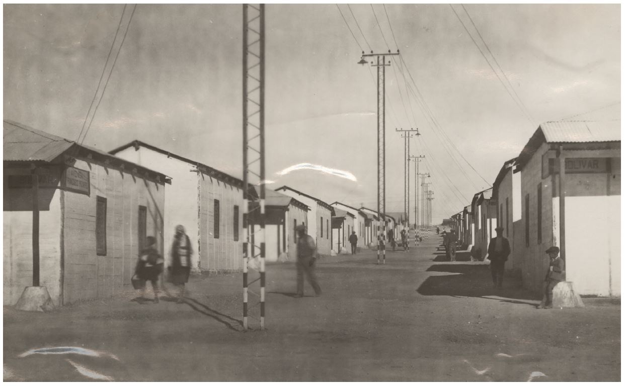 Avenida Francisco Pizarro, 1930. Salitrera Pedro de Valdivia